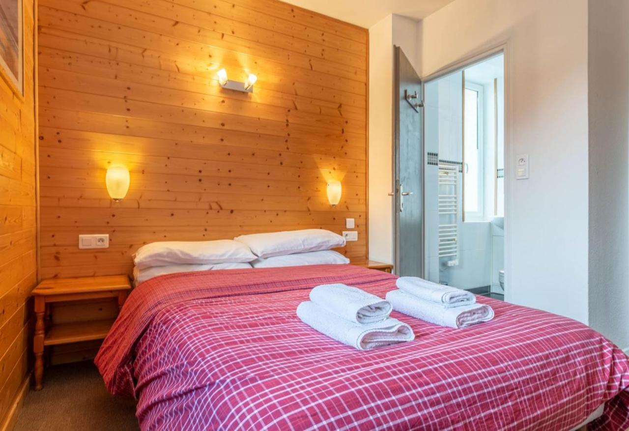 Hotel Les Aravis Saint-Jean-de-Sixt Exteriér fotografie